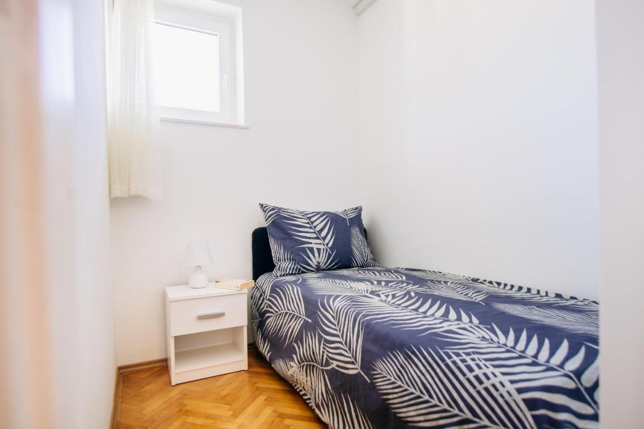 דוברובניק Sunnynest Apartment - 3Br Apt With Free Parking & Wi-Fi, Close To Lapad Bay Beach מראה חיצוני תמונה